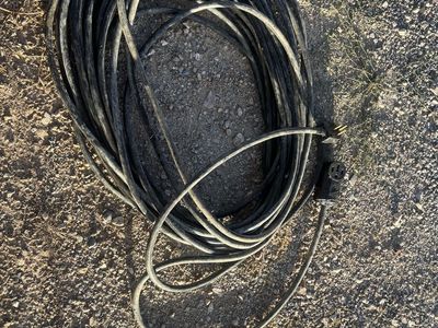 100 ft extension cord 4/10 with flexible rubber casing complete with 4 prong ends for 50 amp. Heavy duty for construction sites