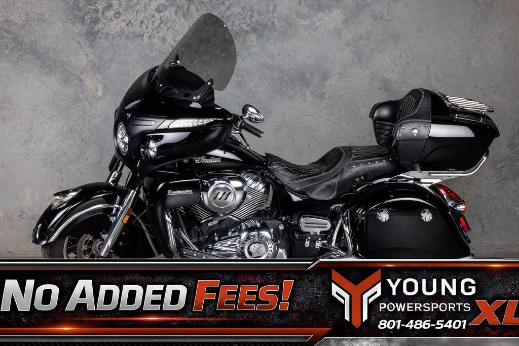 2017 Indian Motorcycle® Roadmaster® Thunder Black