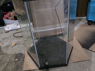 fish tank w/heater