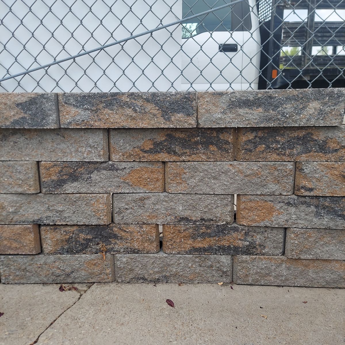 GOLD COAST BLOCKS 6x4x16