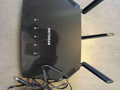 NETGEAR RAX36-100PAR Nighthawk AX3000 WiFi 6 Router - 3 Gbps Wireless Speed, 2000 sq. ft. Coverage