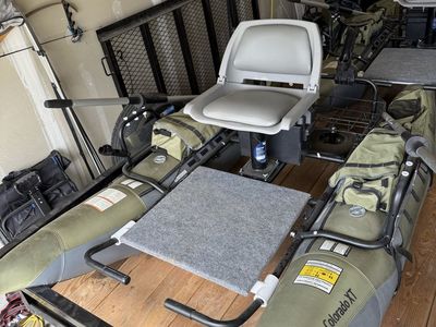 Colorado XT Pontoon