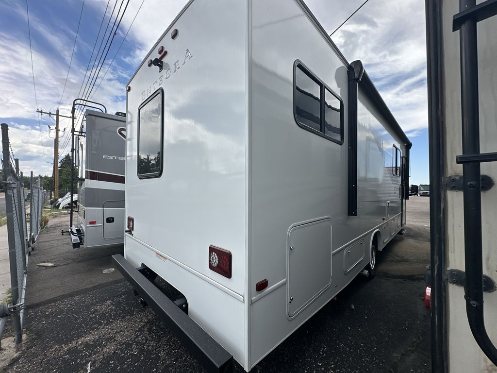 2026 Entegra Coach Odyssey SE 31FF