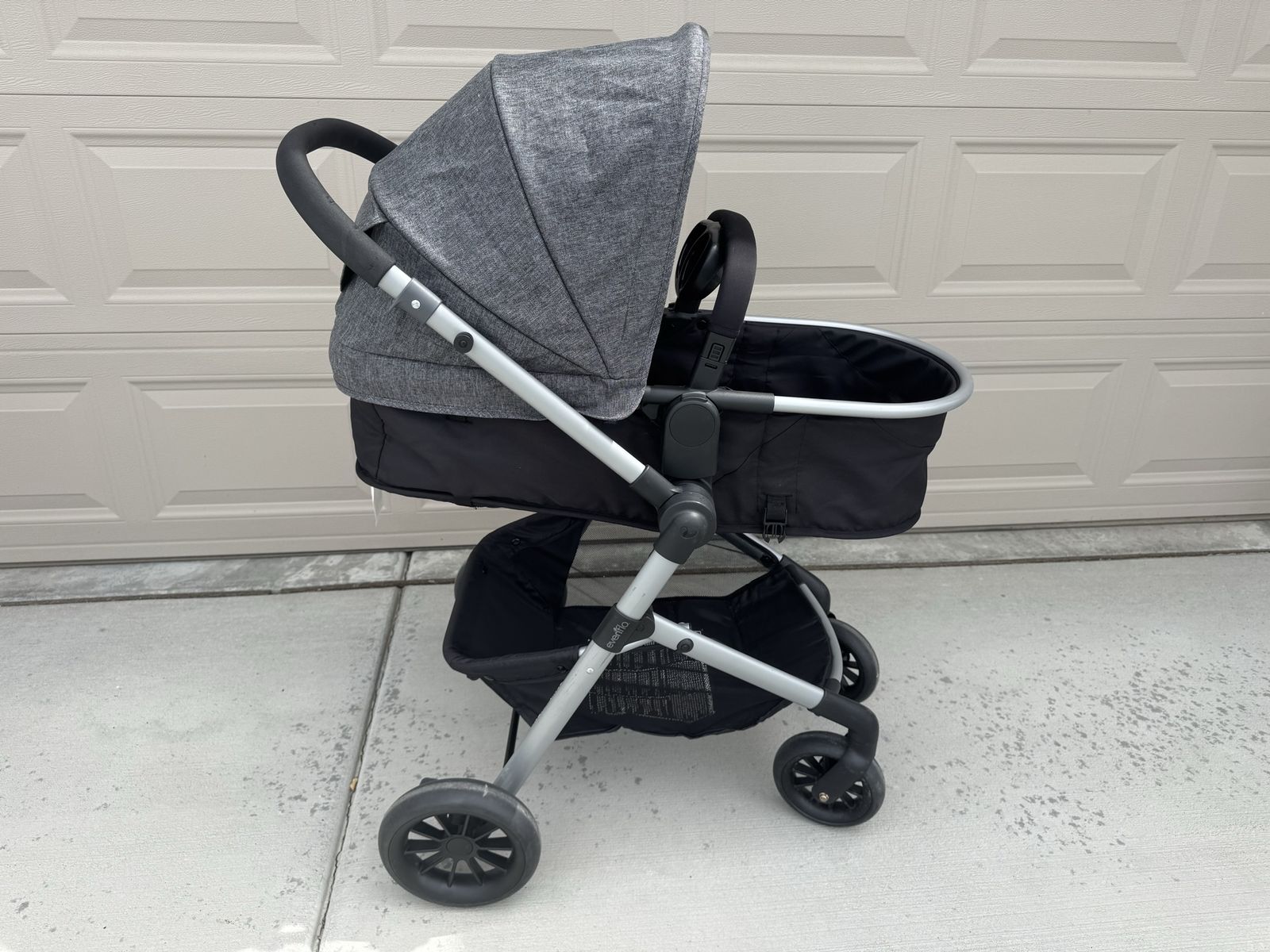 Evenflo Pivot Modular Stroller Black and Gray
