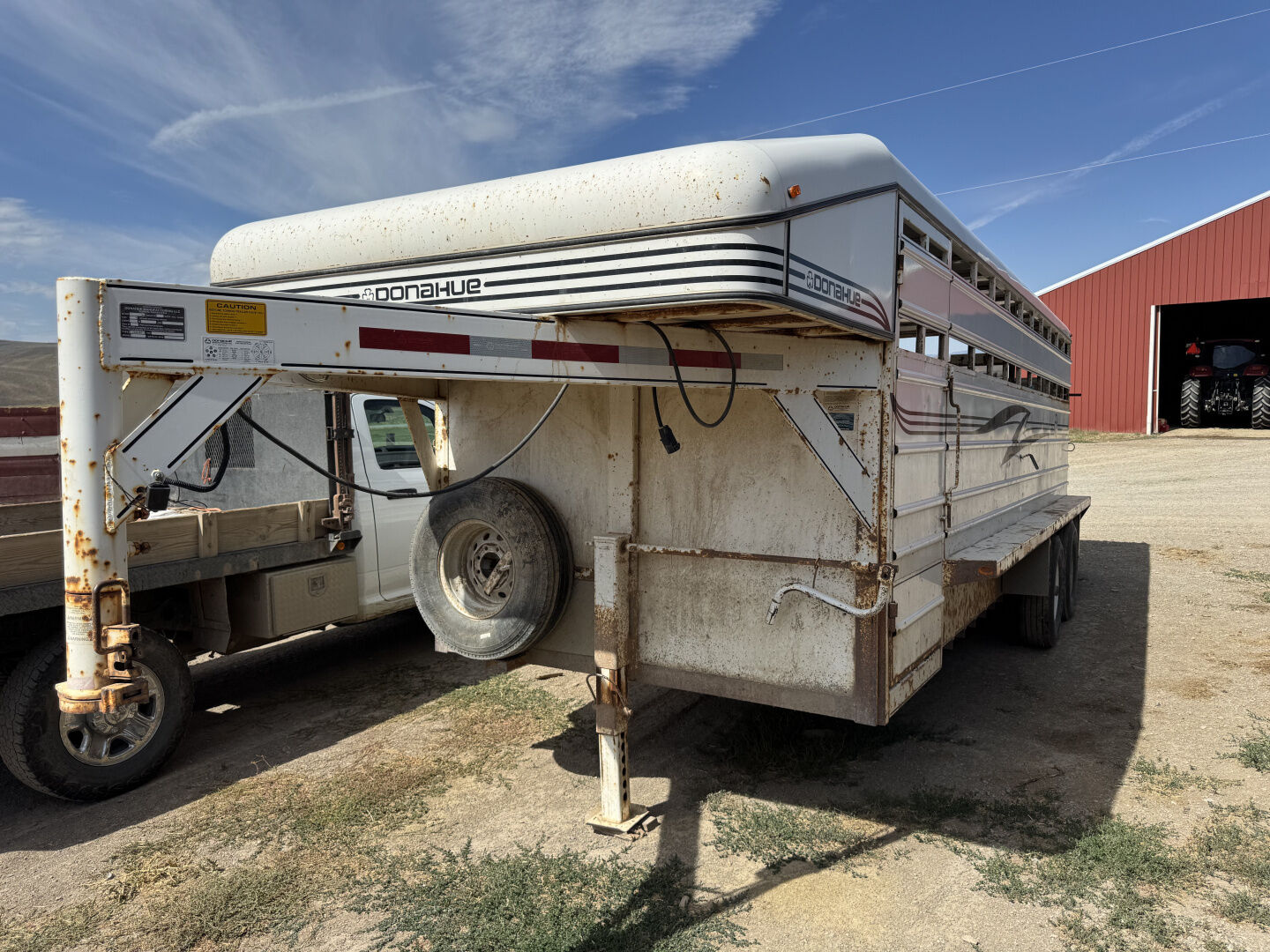 2015 Donahue 20' Stock Trailer