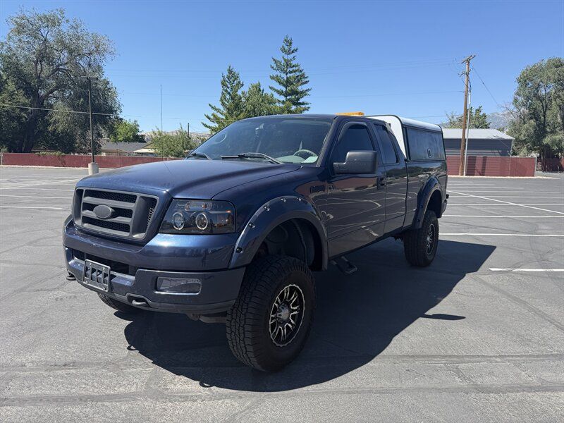 2004 Ford F-150 XLT