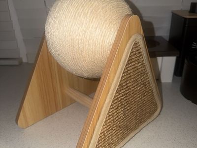Cat Scratching Ball with Wooden Stand