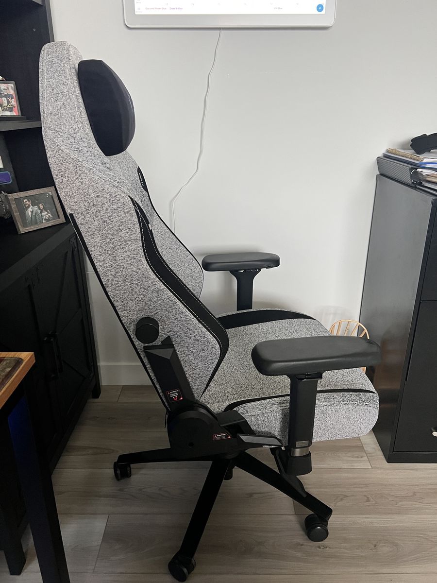 Secret Labs Titan Evo gaming chair