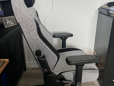 Secret Labs Titan Evo gaming chair