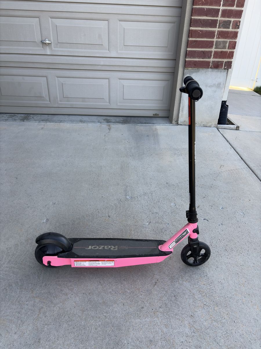 Razor Young youth electric scooter