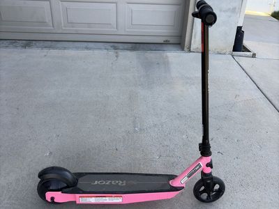 Razor Young youth electric scooter