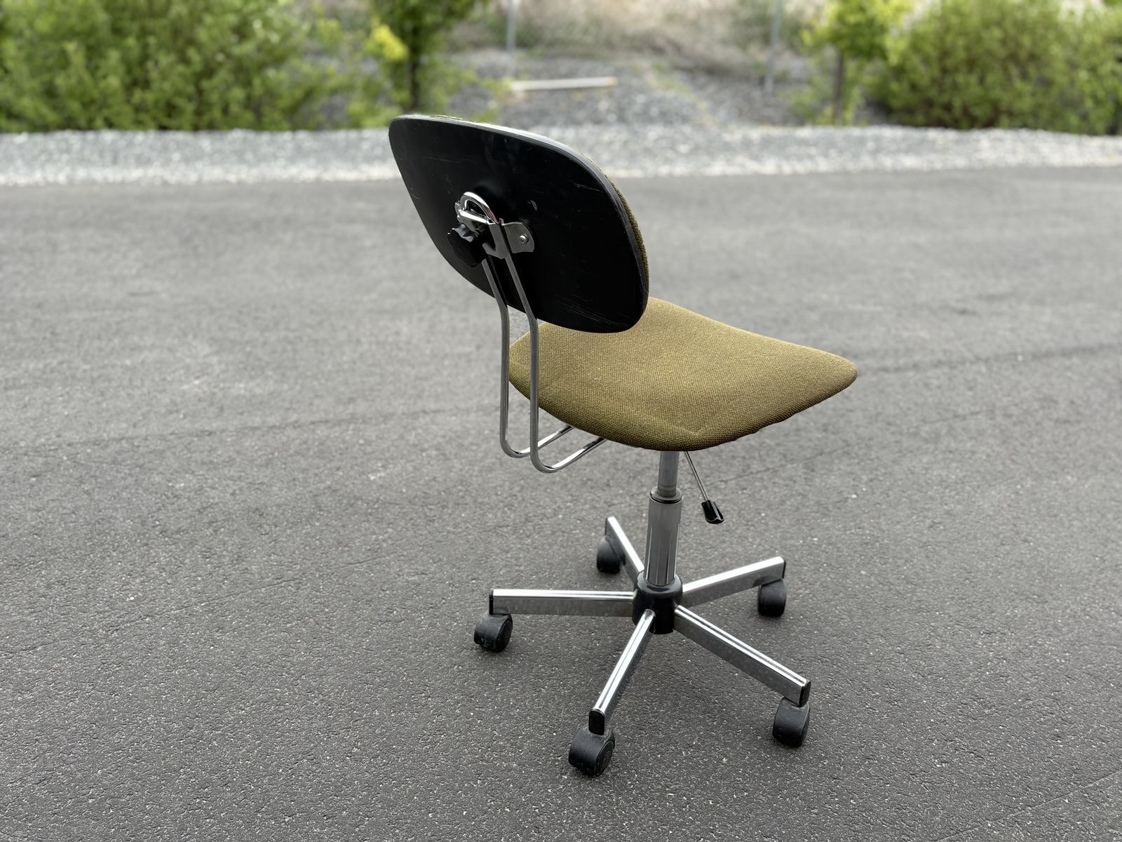 Architects desk chair Italian made, vintage mid century modern,  MCM.  Jørgen Rasmussen style Adjustable height