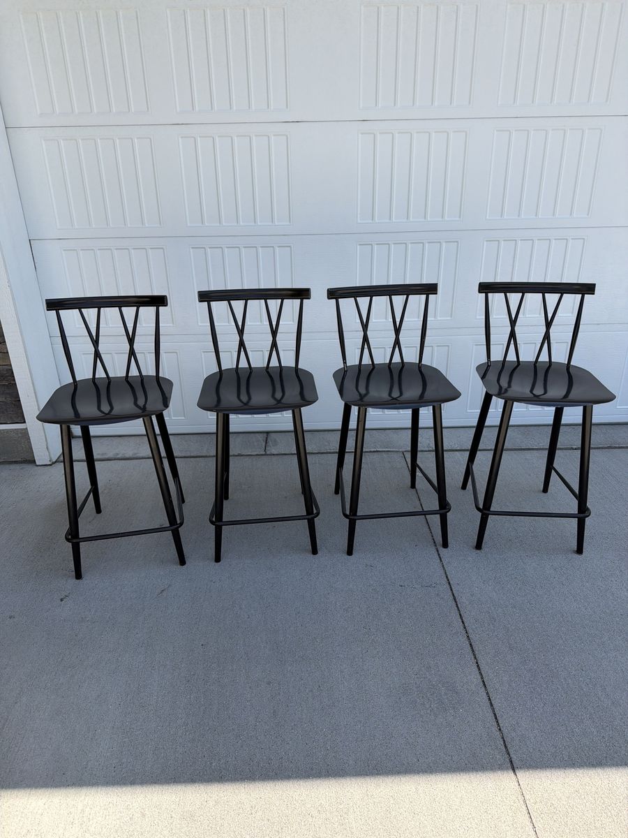 Set of 4 Black Metal Backed Bar Stools / Counter Height Chairs - Modern Farmhouse Style