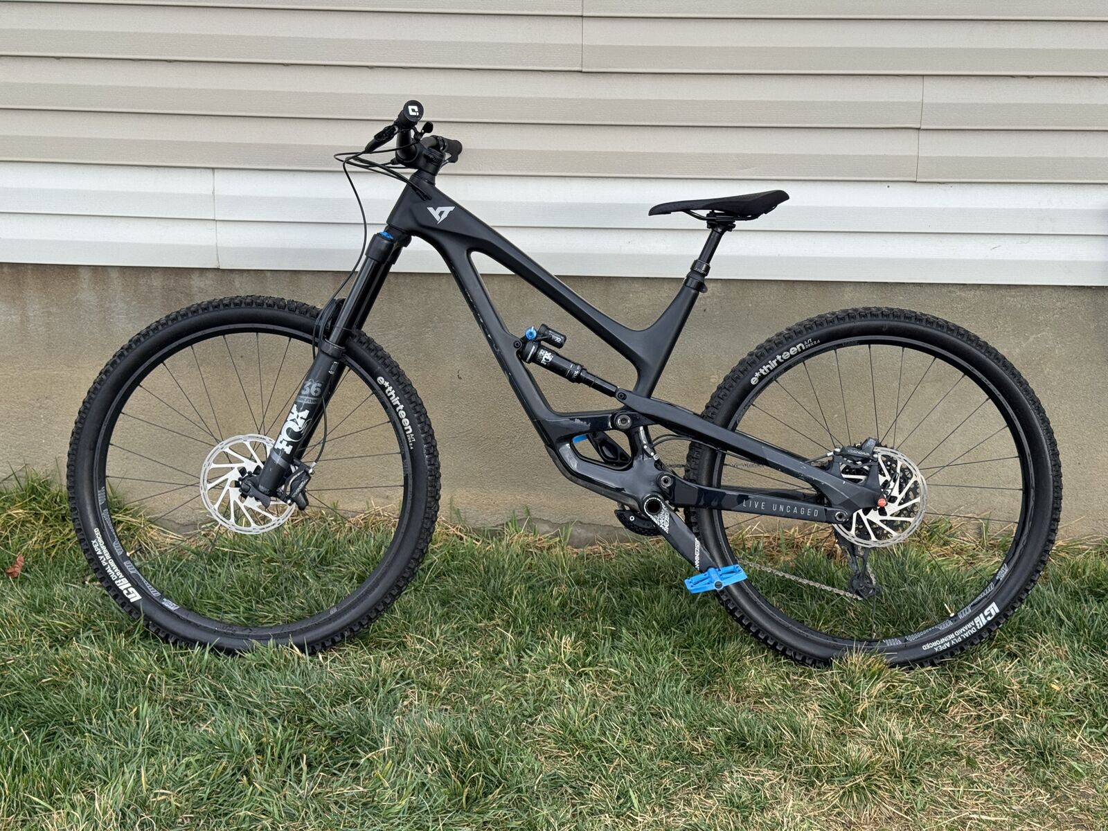 2020 YT Capra Comp 29 Carbon L