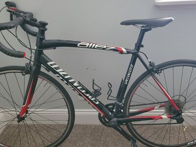 Specialized Allez Road Bike 56cm