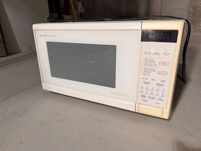 Sharp Carousel Convection Microwave Oven R-7A95 White Countertop