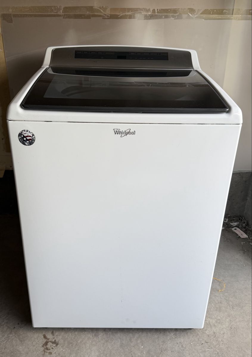 Main image 3