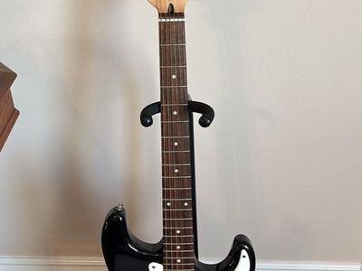 Fender Squier Affinity Series Strat 20th Anniversary Electric Guitar Black w/ Tremolo Bar