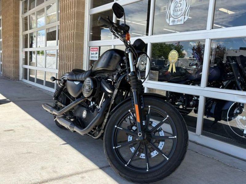 Main image 3