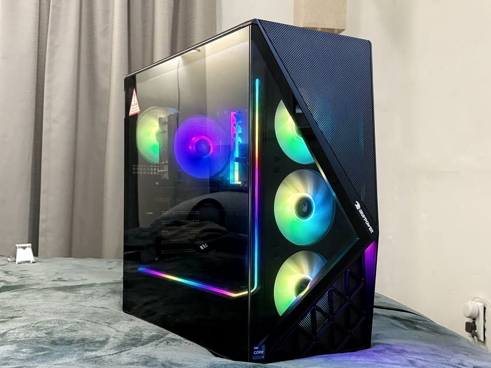 High End Gaming PC [Intel Core Ultra 7 265F, NVIDIA RTX 5060Ti, 32GB DDR5 RAM, 2TB NVMe SSD]