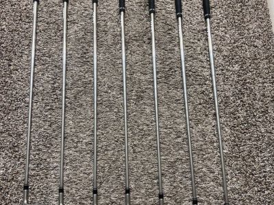 2022 Wilson Staff Launchpad 2 Irons (5-G)