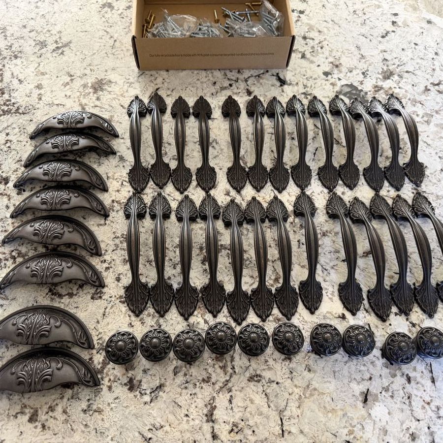 Oil-Rubbed Bronze Cabinet Hardware Set