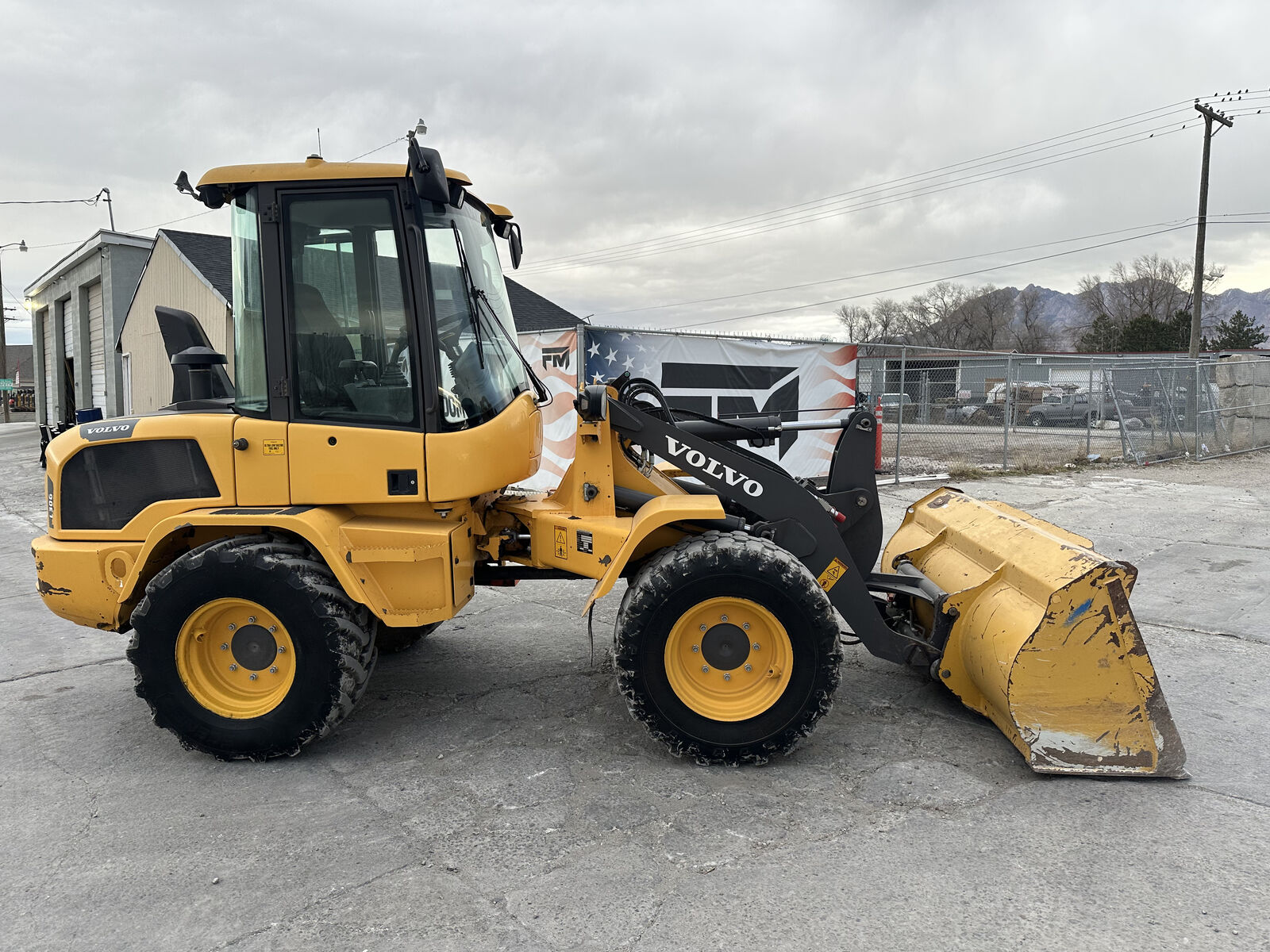 Volvo L30G Wheel Loader Tractor