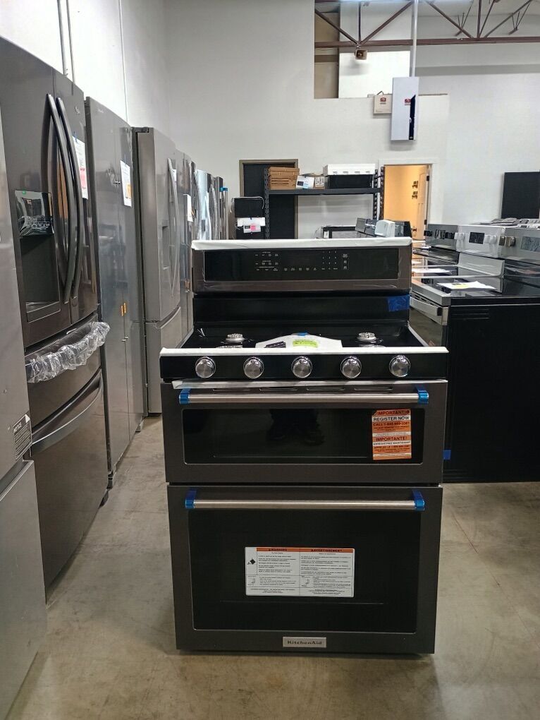 NEW KITCHENAID DOUBLE OVEN GAS RANGE