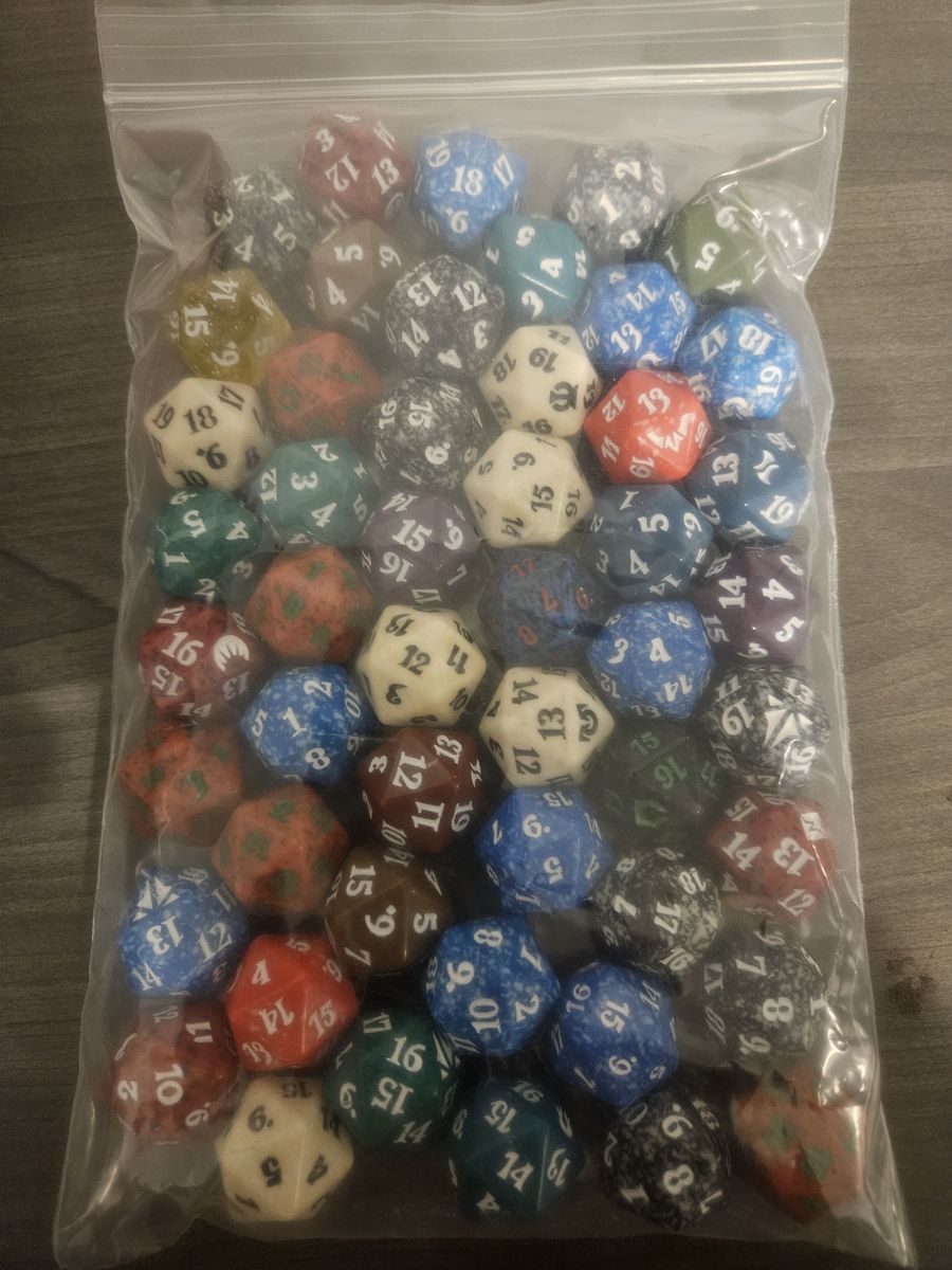 D20 MTG Spindown Dice Lot of 50