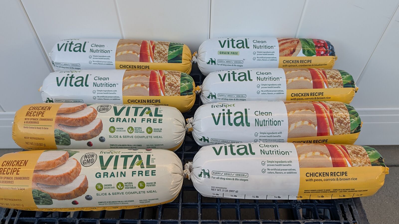 8 x Freshpet Vital Balanced Nutrition Chicken Adult Dog Food 2lb