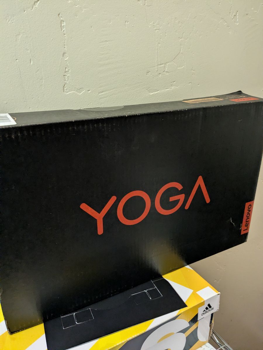 LENOVO Laptop Yoga 7 14" 2.2K Touchscreen i5 1335U 1.3GHz Intel Quicksync 16GB 512gb