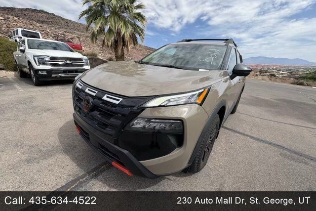 2025 Nissan Rogue Rock Creek