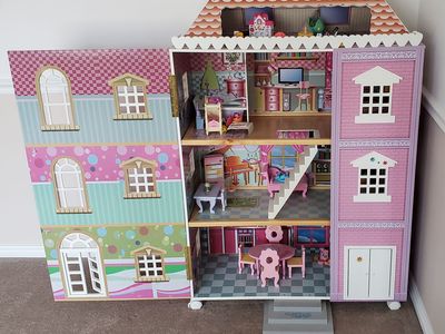 3 Story Playhouse
