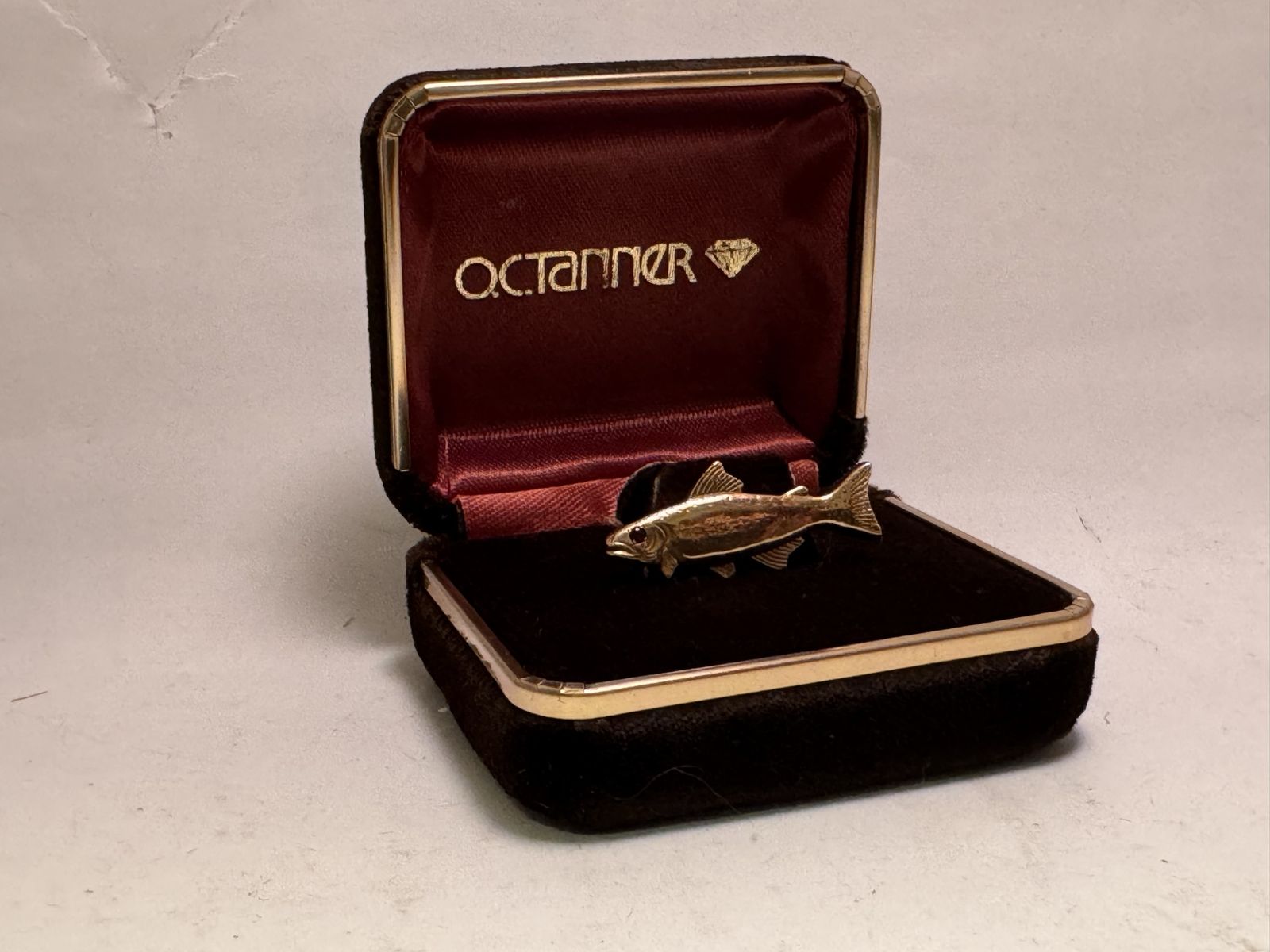 OC Tanner 10k Gold EMB CTO Trout Lapel Pin