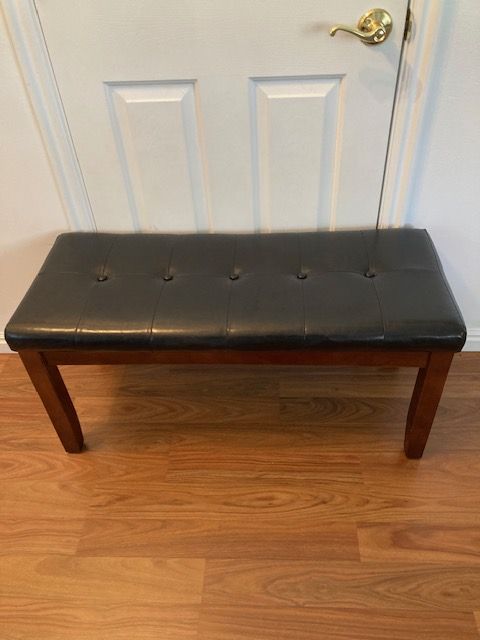 Padded Bench Sturdy Clean Nice