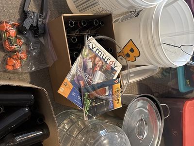 Brewer's Best Homebrewing Basic Beer Kit