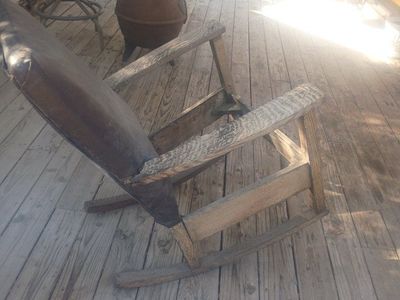 Quaint Furniture Stickley Bros. Co. Grand Rapids, Mich. Rocking Chair - Antique Wood Frame