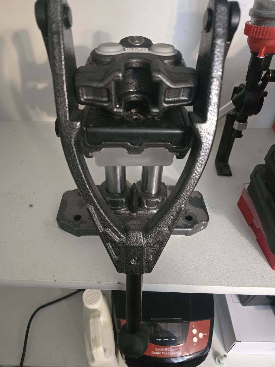 Main image 3