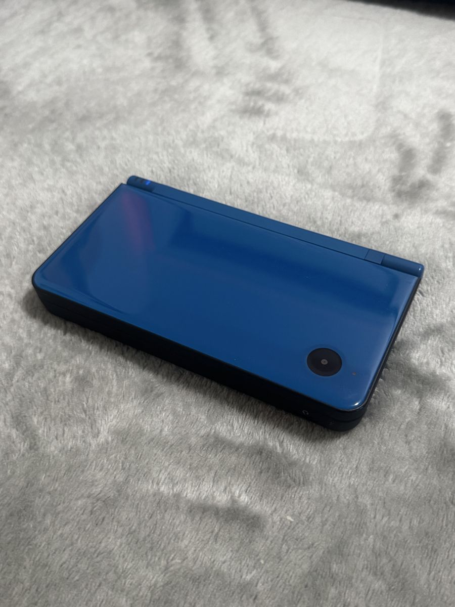 Nintendo DSi XL Handheld Console Blue - Tested & Working