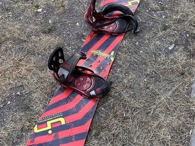 Lib Tech Skate Banana 156 Snowboard w/ Burton Bindings