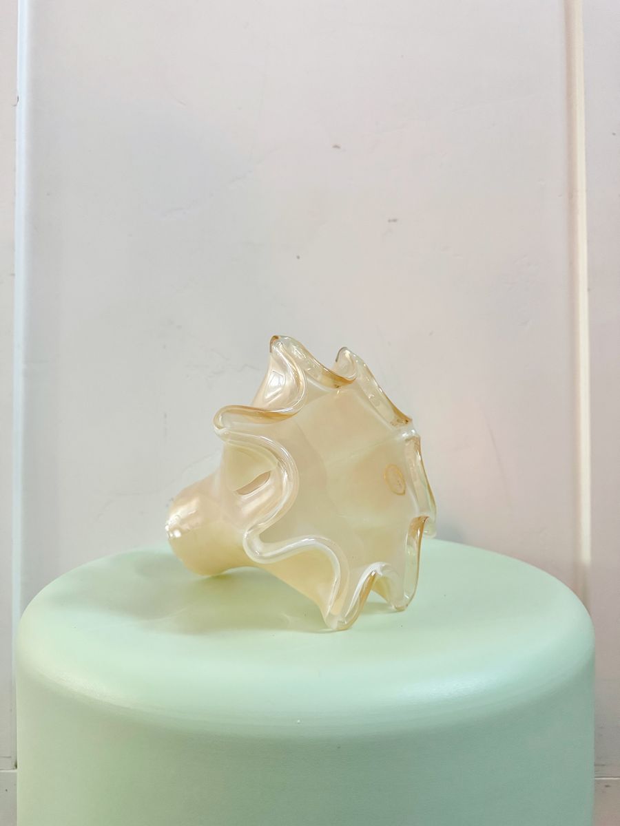 Vintage Peach Murano Arte Glass Scallop Vase