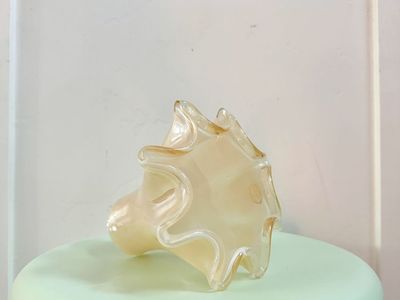 Vintage Peach Murano Arte Glass Scallop Vase