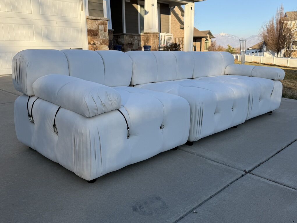 Modern White modular Lounge Sectional Couch