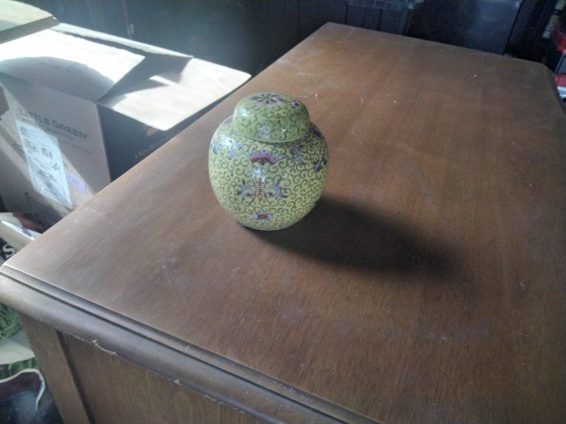 Main image 2