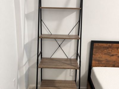 Ladder Bookshelf – $25