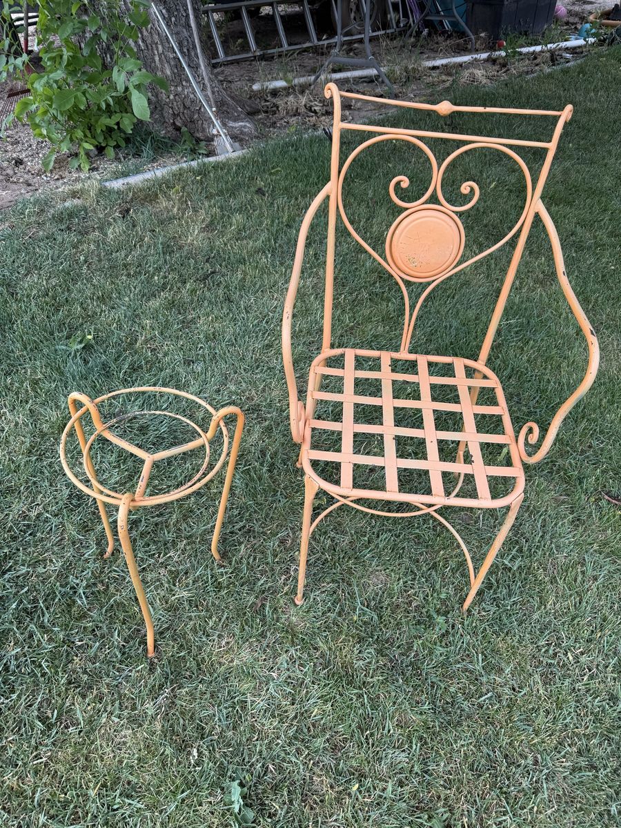 Rod Iron Chair and Table