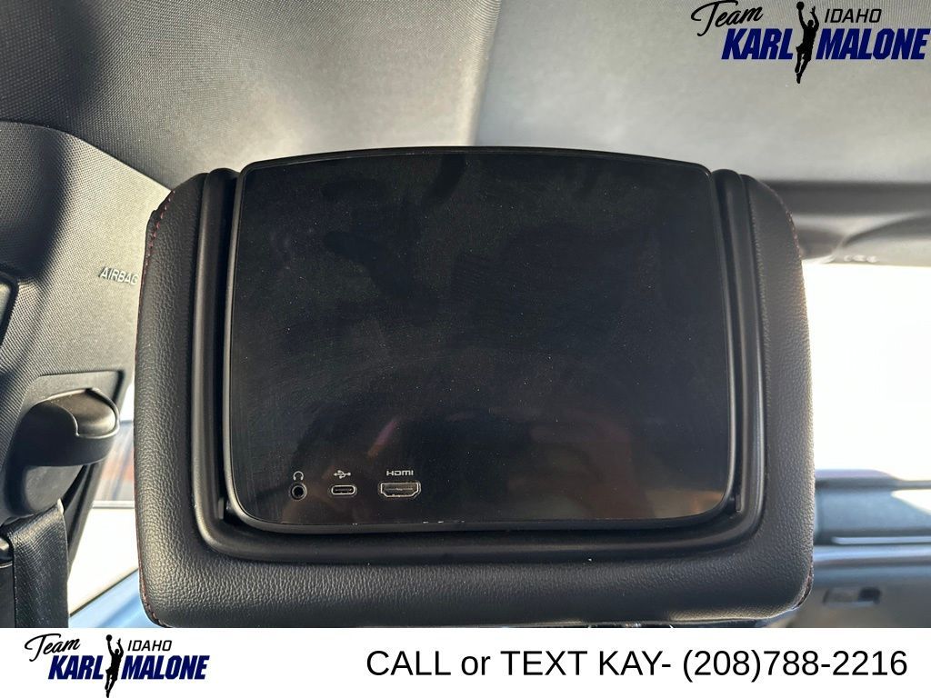 Main image 24