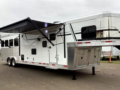 SMC Trailers 4 Horse Trailer w/ Living Quarters All Aluminum Gooseneck P8414SSR, Built by Lakota