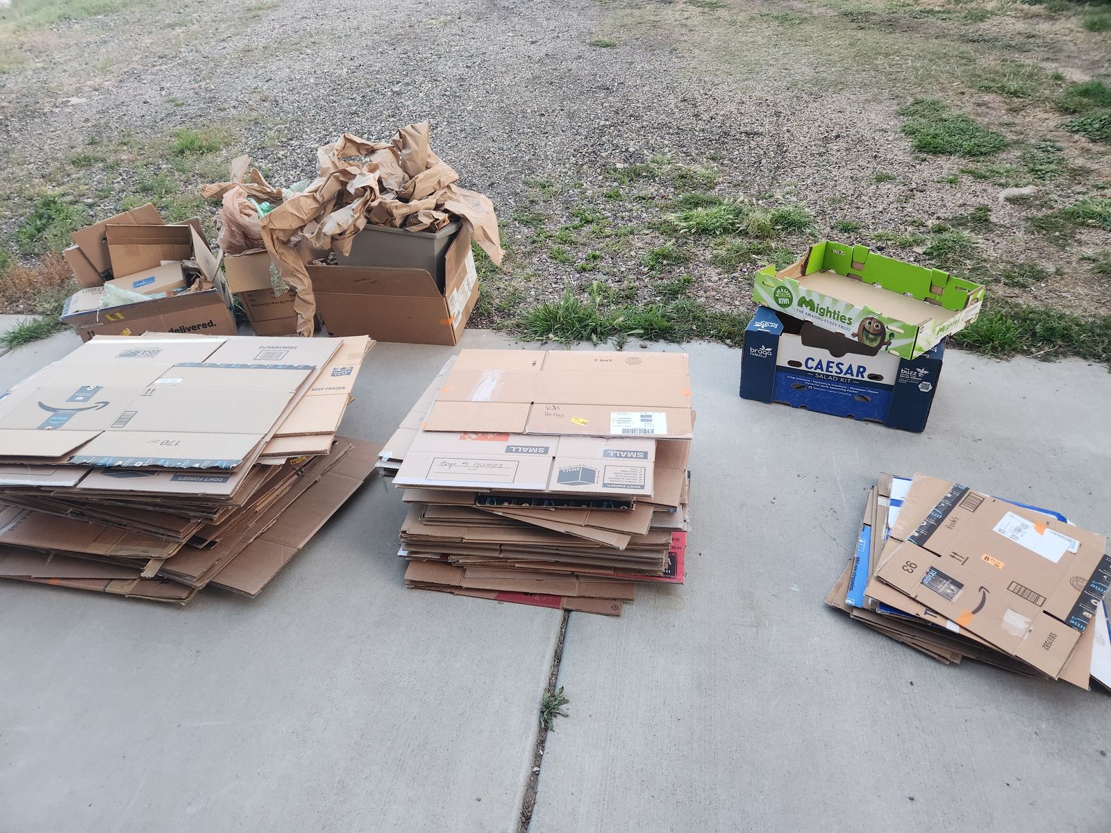 Boxes and packing materials