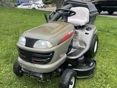 Craftsman Riding Lawnmower
